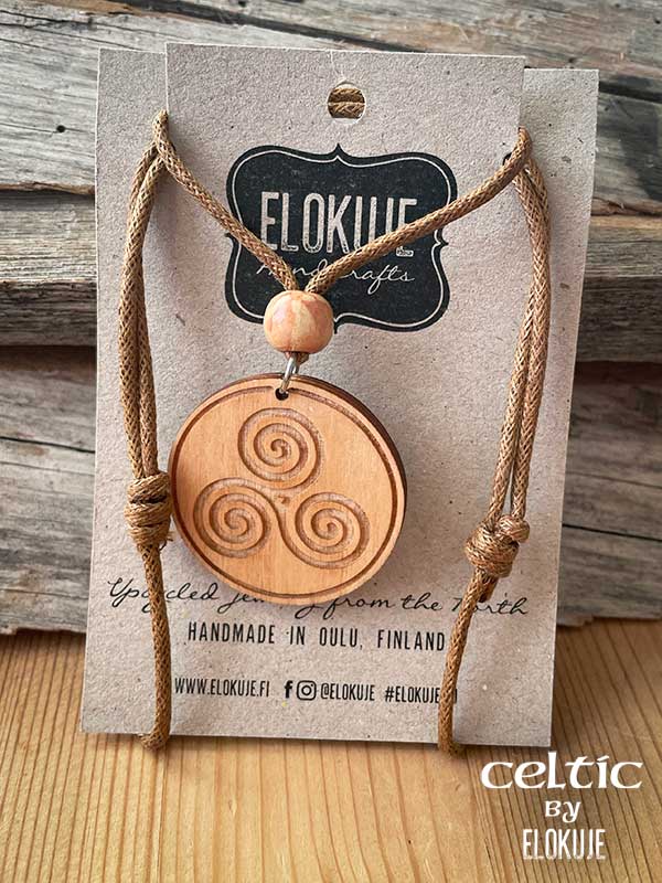 Celtic-kaulakoru – Triskelion