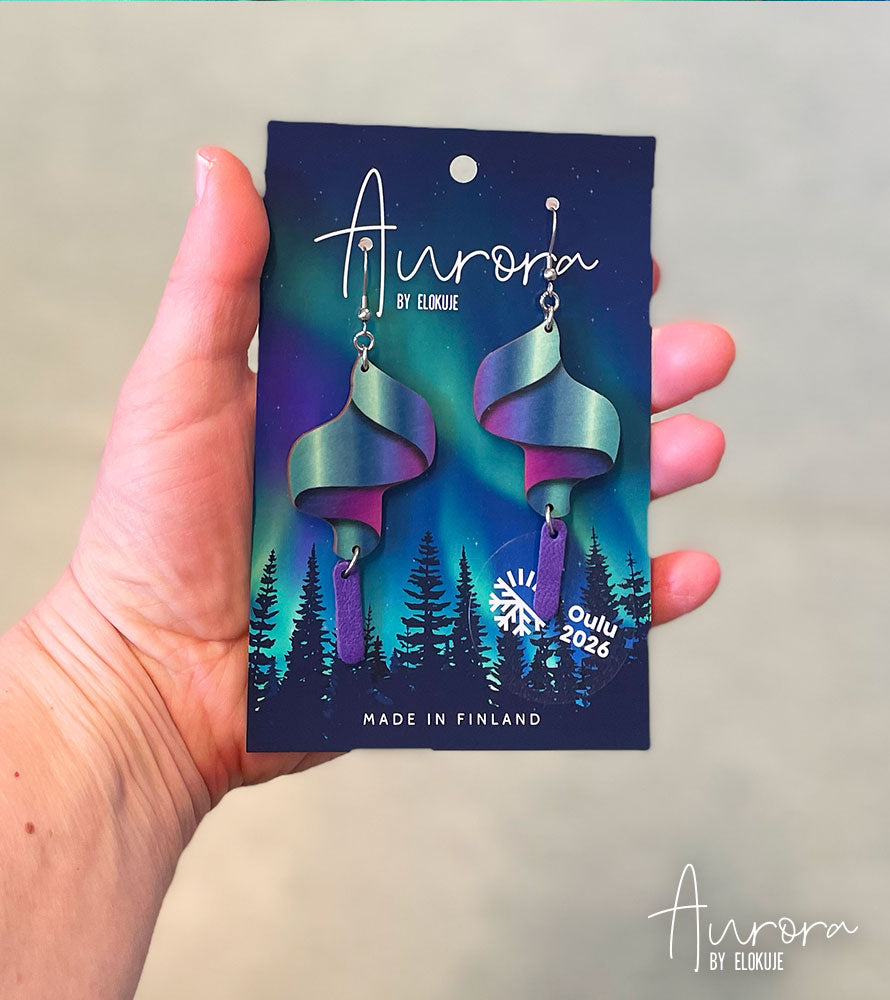 Kotimaiset koivuvaneriset revontuli-korvakorut – Loimu pieni | Aurora by Elokuje *UUSI*
