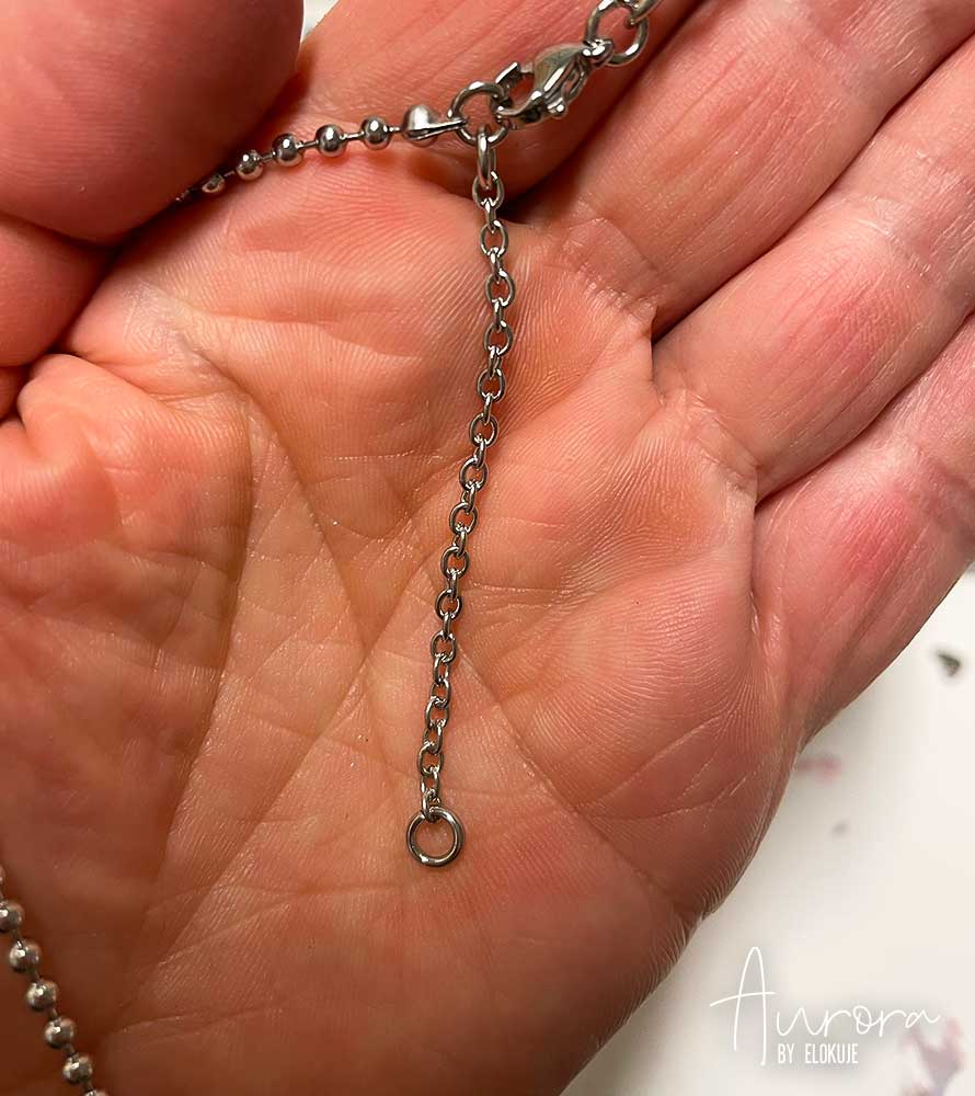 Kotimainen koivuvanerinen revontuli-kaulakoru – Loimu | Aurora by Elokuje