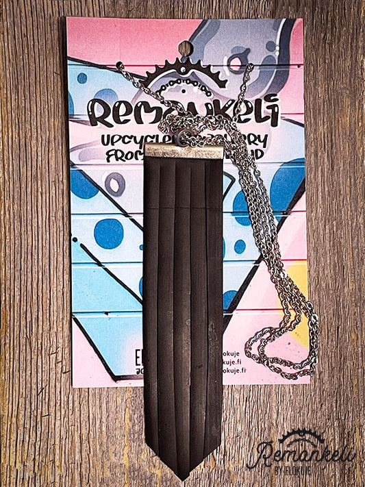 Remankeli inner tube fringe necklace