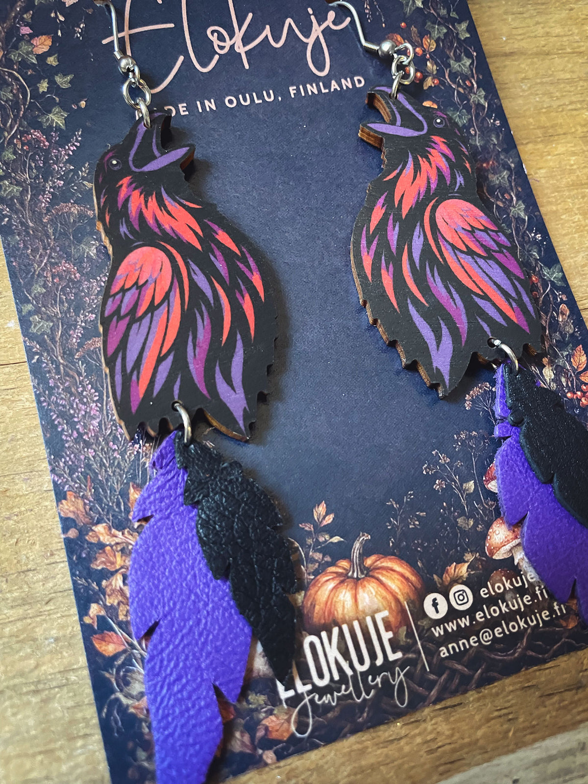 Morrígan - Raven Earrings, Celtic Collection (purple-orange)