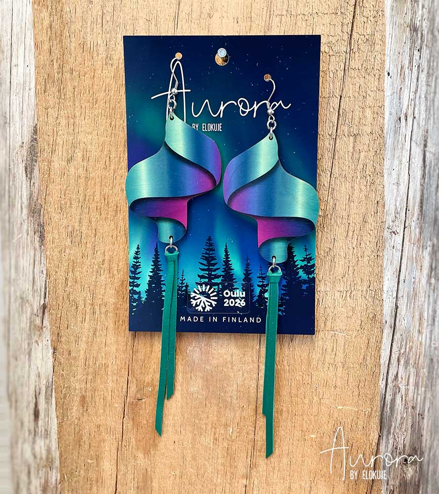 Kotimaiset koivuvaneriset revontuli-korvakorut – Loimu | Aurora by Elokuje