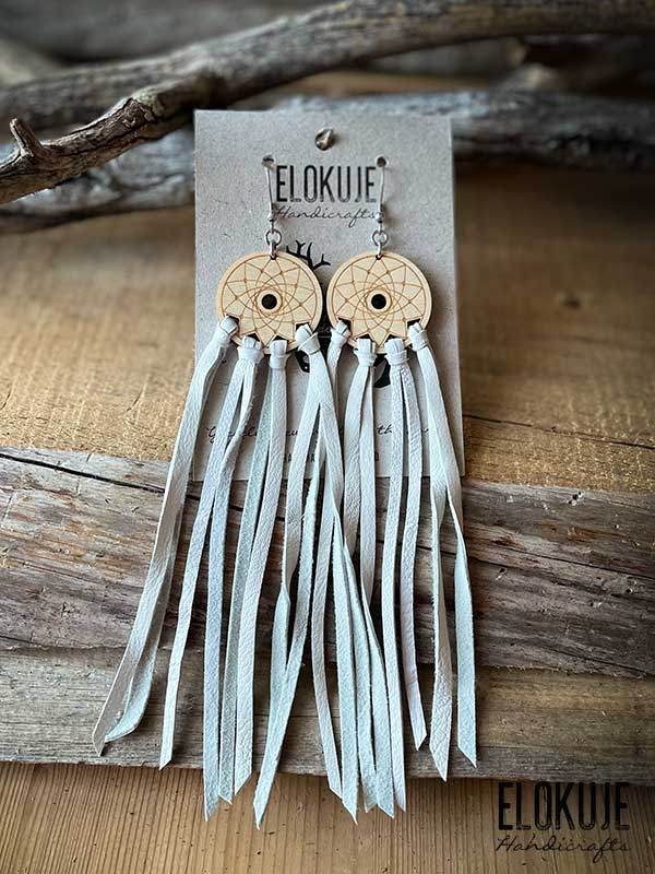 Earrings made of surplus reindeer leather and birch plywood - white dreamcatcher