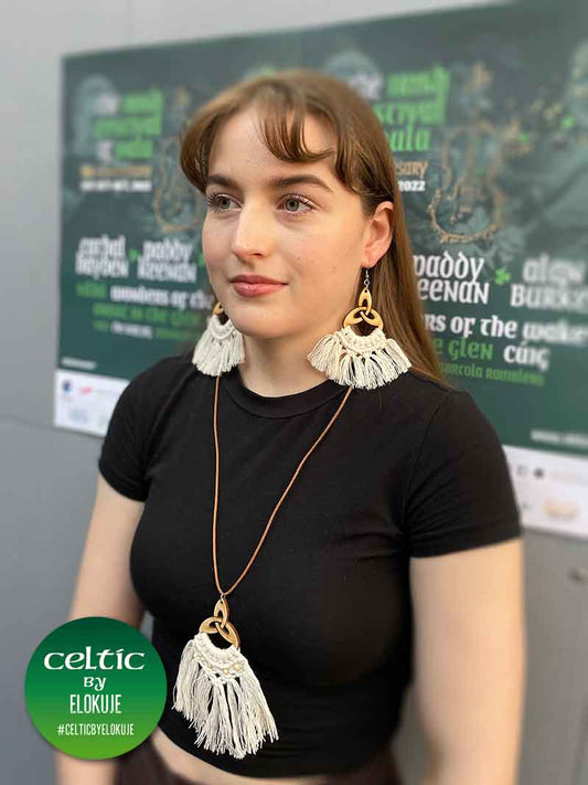 Celtic Trinity Knot Macrame Necklace