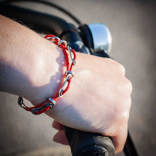 Remankeli leather cord bracelet, red